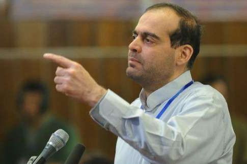 مهآفرید امیرخسروی در پرونده اختلاس سه هزار میلیاردی اعدام شد اما اخبار روشنی از مجازات مقامات دولتی همکار با او منتشر نشد