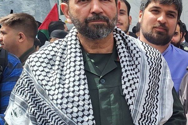 فرمانده سپاه تهران: آمریکا عصبانی و اسرائیل در پرتگاه نابودی است