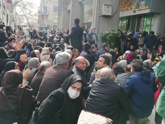 سازمان زنان جبهه ملی ایران حمله نیروهای امنیتی به تجمع بازنشستگان فرهنگی را محکوم کرد