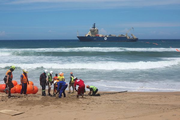 IRGC-linked media hints at threat to Persian Gulf undersea internet cables