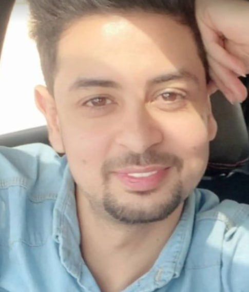 وفاة متظاهر إيراني إثر تعرضه لهجوم عناصر الأمن وإلقاؤه من الطابق الرابع لمنزله