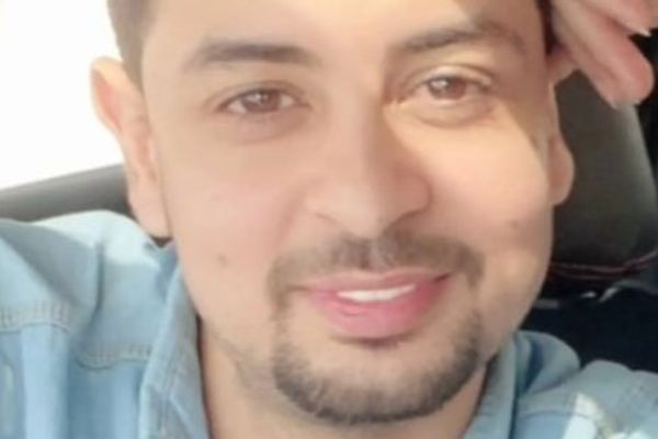 وفاة متظاهر إيراني إثر تعرضه لهجوم عناصر الأمن وإلقاؤه من الطابق الرابع لمنزله