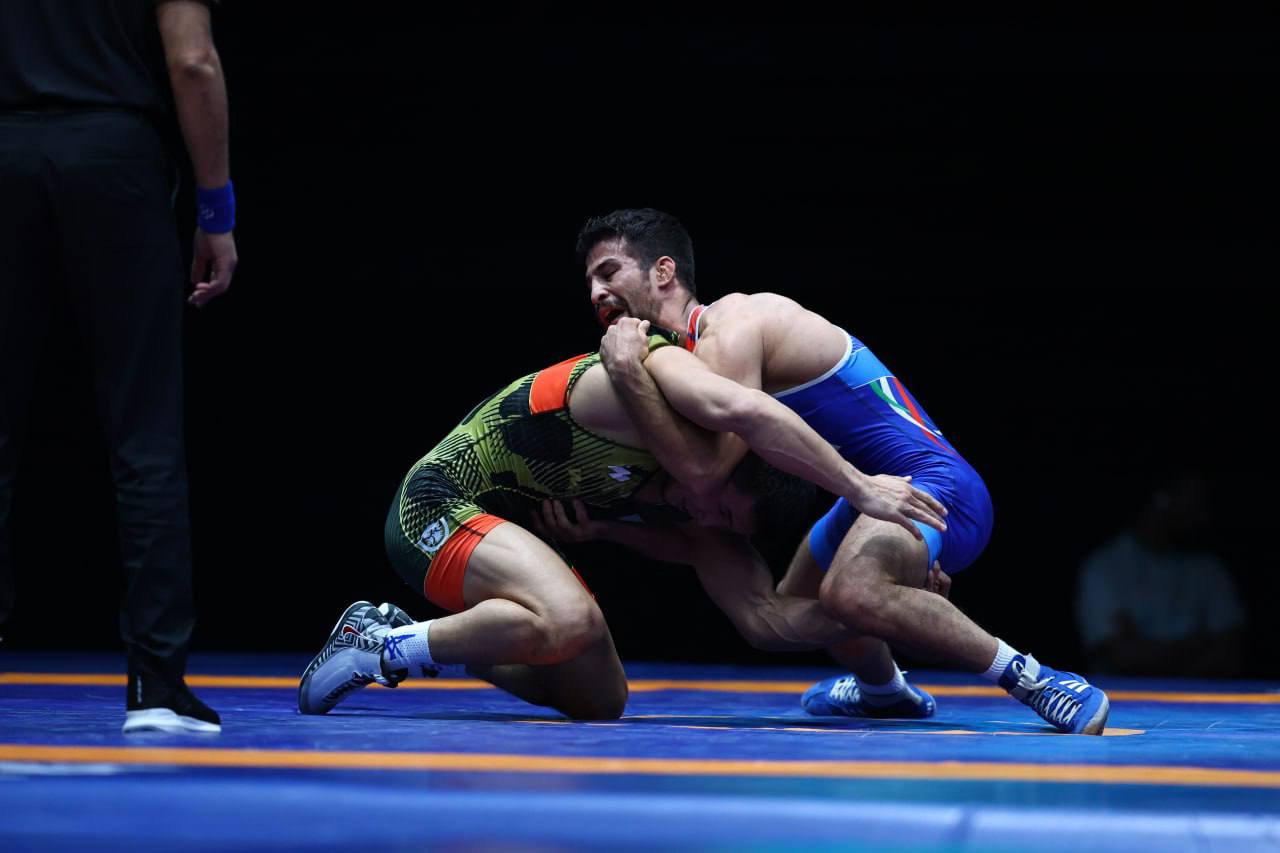 یونس امامی قهرمان کشتی بازی‌های کشورهای اسلامی شد