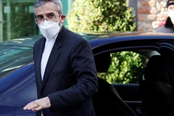 عودة المفاوضين الغربيين لعواصمهم بوعود التوصل إلى اتفاق.. والفريق الإيراني يبقى في فيينا