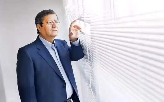 عبدالناصر همتی رییس کل بانک مرکزی شد