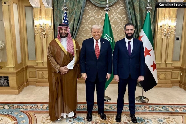 بعد سقوط نظام الأسد الموالي لإيران.. خطوات أميركية لتخفيف العقوبات ضد سوريا