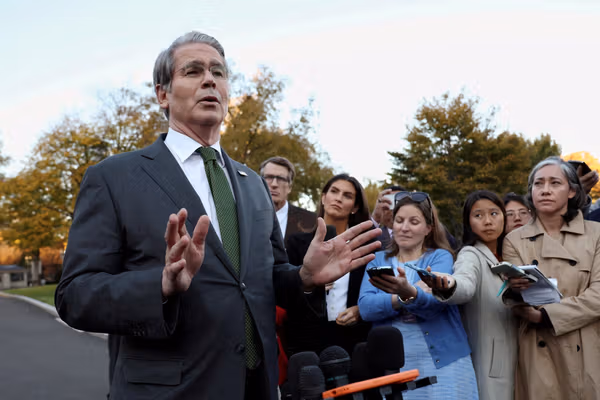 وزیر خزانهداری آمریکا: ادعای انتقال پول از مینهسوتا به الشباب در سومالی را بررسی میکنیم