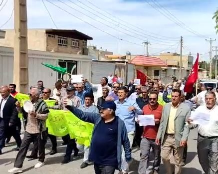 تداوم اعتراضهای معیشتی با شعارهایی چون «مهار تورم فقط شعار خالی بود»