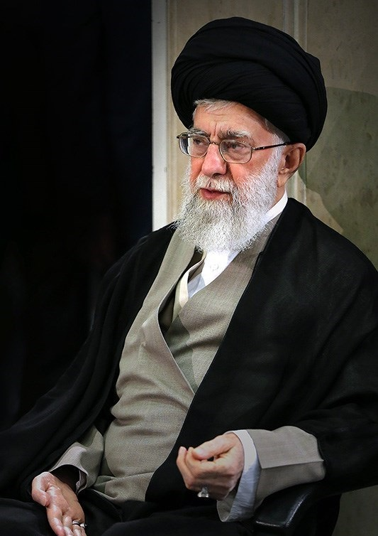 خامنئي يعترف بوجود خلافات داخل إيران ويؤكد: ما تردد عن إرسال رسائل إلى أميركا "كذب محض"