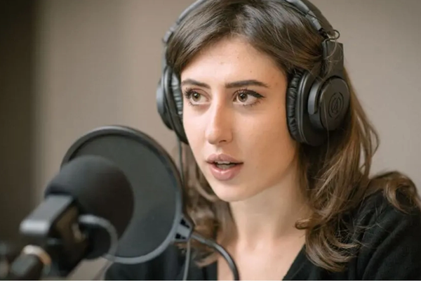 وزير الخارجية الإيطالي يصف قضية الصحافية المعتقلة في إيران بـ "المعقدة"