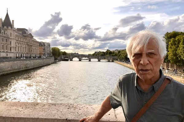 بهرام بیضایی، نویسنده و کارگردان برجسته ایرانی، درگذشت