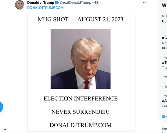 دونالد ترامپ با انتشار عکس بازداشت خود، به اکس، توییتر سابق، بازگشت