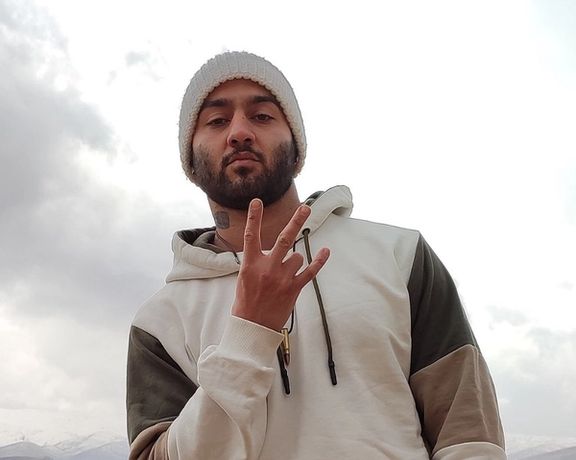 انجمن خانوادههای هواپیمای اوکراینی: توماج صدای نسلی است که به استبداد و خفقان نه میگوید