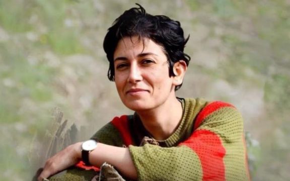 دیوان عالی بار دیگر درخواست اعاده دادرسی پخشان عزیزی، زندانی محکوم به اعدام را رد کرد