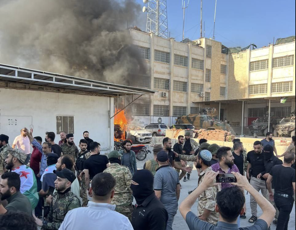 کشته شدن ۷ معترض در درگیری با نیروهای ترکیه در شمال سوریه