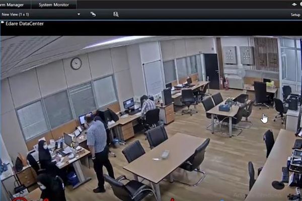 عشية ذكرى وفاة الخميني.. هاكرز يخترقون كاميرات المراقبة لمراكز ومواقع بلدية طهران