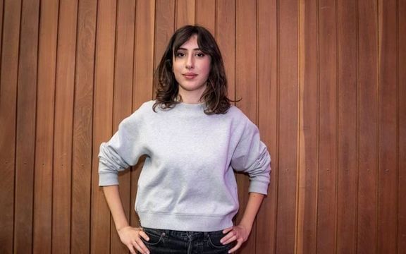 تزامنا مع إلغاء احتجاج أمام سفارة طهران.. والدة الصحافية الإيطالية تشكو سوء أوضاع ابنتها