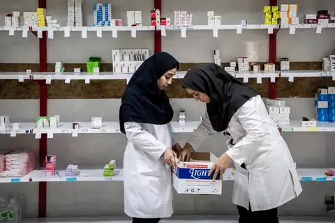Iran drug shortages hit 800 medicines as costs could triple