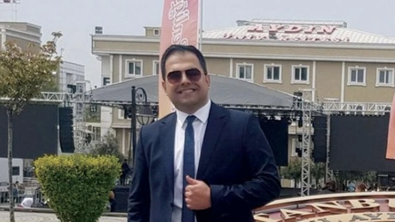 دادگاه متهمان ترور مسعود مولوی؛ جمهوری اسلامی مانع سفر پدر و مادر مقتول به ترکیه شد