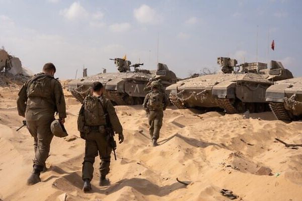 وزیر دفاع اسرائیل: نیروهای حماس را بدون هیچ محدودیتی در منطقه زرد هدف قرار میدهیم