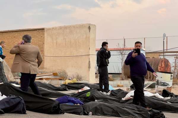 شورای هماهنگی تشکلهای صنفی فرهنگیان از کشته شدن ۲۰۰ دانشآموز در اعتراضات اخیر خبر داد