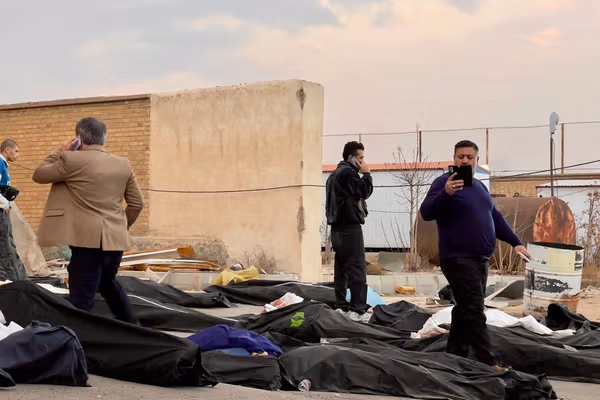 شورای هماهنگی تشکلهای صنفی فرهنگیان از کشته شدن ۲۰۰ دانشآموز در اعتراضات اخیر خبر داد