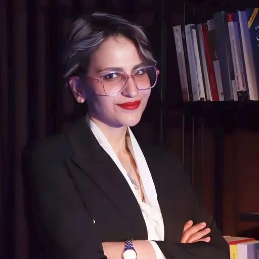 Iranian student activist summoned to court 