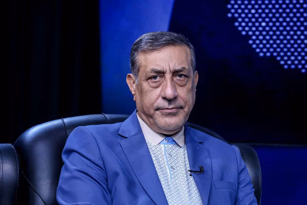 معاون پزشکیان: اگر بنزین گران شود اول برای خودروهای دولتی خواهد بود