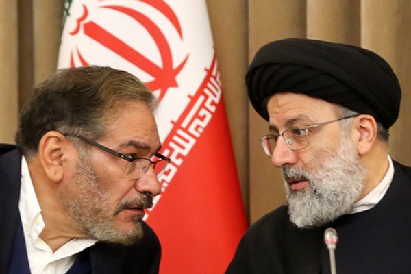 حصري لـ "إيران إنترناشيونال" خطاب شمخاني "السري" إلى "رئيسي" حول أزمة الأعلاف الحيوانية