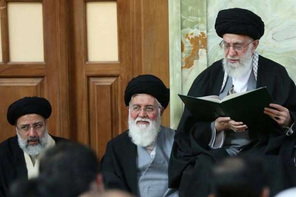 Senior Cleric Urges Citizens To Confront Women With Loose Hijab