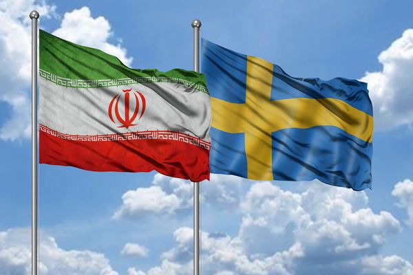 السويد تتهم طهران بتنفيذ هجوم سيبراني لزعزعة الاستقرار.. وتستدعي القائم بالأعمال الإيراني