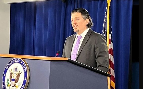 مسؤول أميركي سابق يطالب ترامب بـ"فرصة أخيرة للدبلوماسية قبل الهجوم على إيران"