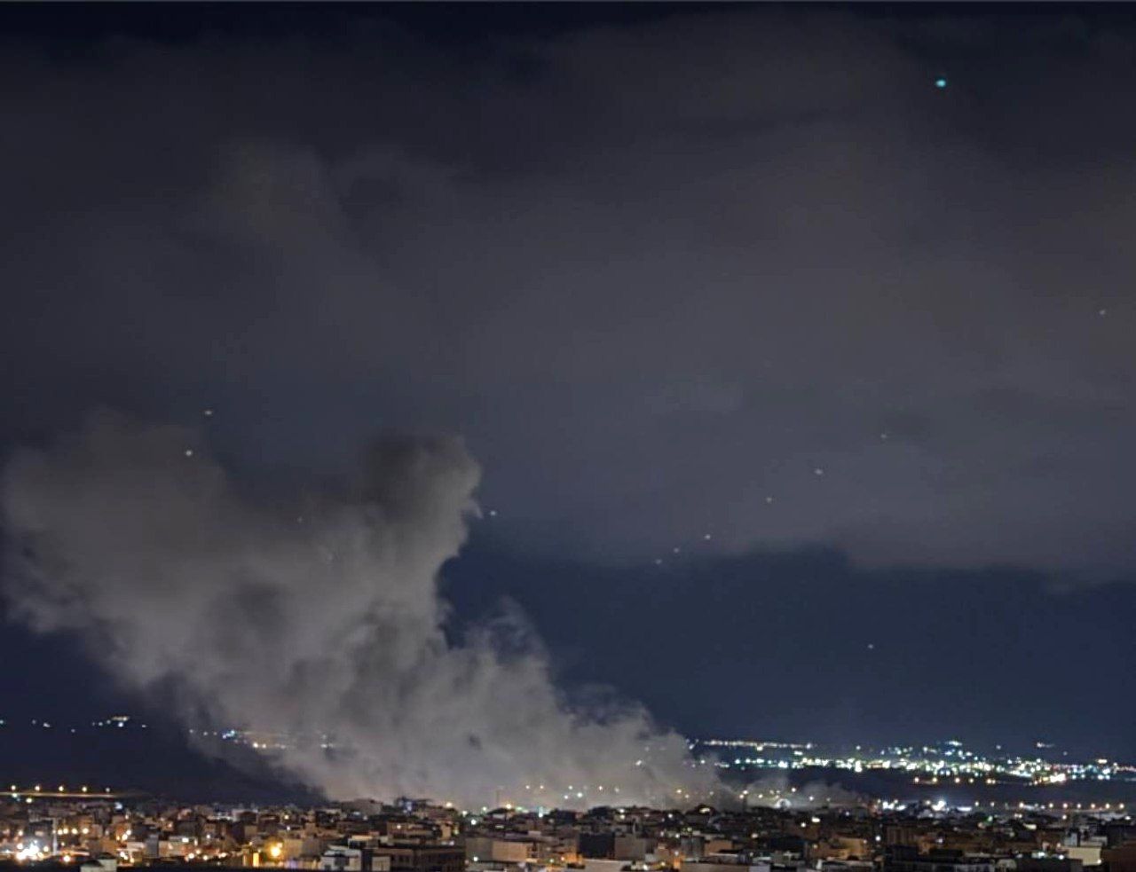 ادامه حملات به تهران و چند شهر ایران در شامگاه سه‌شنبه