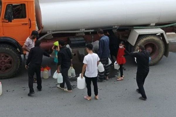 انقطاع ونقص حاد بالمياه في مدينة كرمان الإيرانية والبلدات الصناعية "بلا ماء ولا كهرباء"