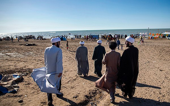 استاندار مازندران: برای جلوگیری از هنجارشکنی در ساحل، نقشه مرز فرهنگی تهیه کردیم