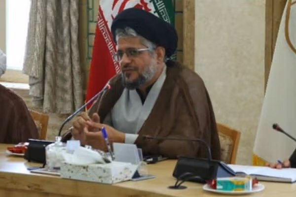 ژورنال لانگوار: حوزه علمیه جامعهالمصطفی ایران در ونزوئلا یک پوشش تروریستی است