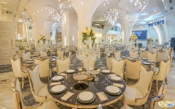 روزنامه شرق از رکود و تعطیلی بیسابقه تالارهای عروسی در تهران خبر داد