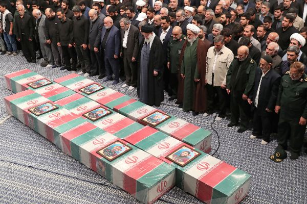 تحلیل نیوزویک از سخنان خامنهای: احتمال درگیری نظامی دوباره وجود دارد