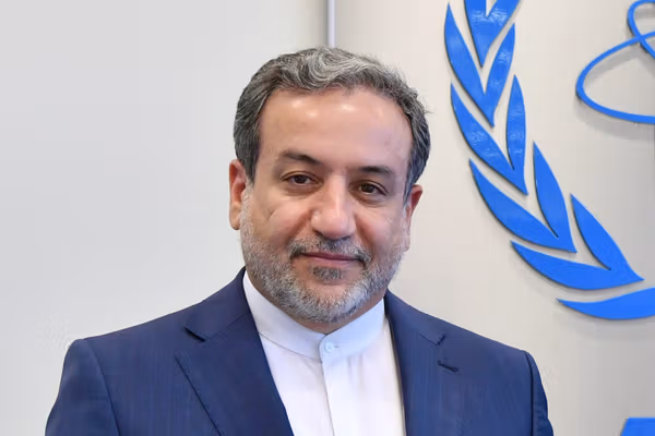 عباس عراقچی: رفتارها و گفتارهای متناقض آمریکاییها بسیار تردید برانگیز است