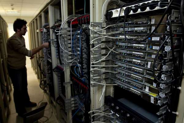 Iran restores internet after 88-day blackout, keeps social media blocked