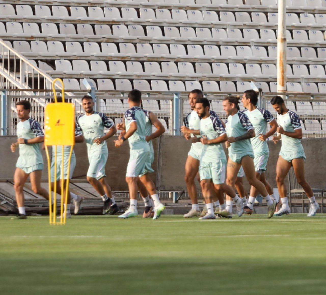 فیفا پنجره تراکتور را بست؛ «تازه به ما ابلاغ کردند، قراردادها قبل از اعلام ثبت شده»