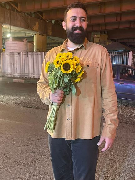 مهدی یراحی، خواننده موسیقی پاپ، با قرار وثیقه موقتا از زندان آزاد شد