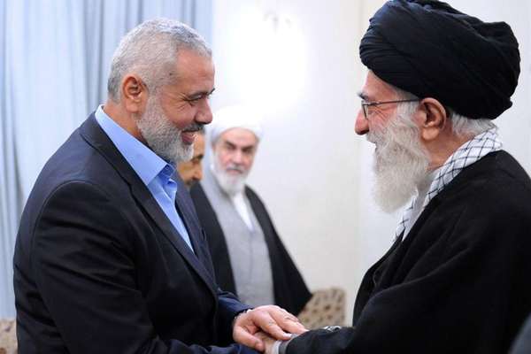 Saudi Arabia Hosts Senior Hamas Delegation To Improve Ties