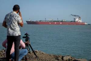 Iran floats Hormuz transit tolls as Persian Gulf states warn of military response