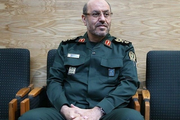 مشاور نظامی خامنهای: از هم گسیختگی ایجاد شود، نظامیان کودتا میکنند