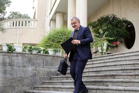 واکنش زاکانی به کارزار عزلش: غیر قانونی است، محکم ادامه میدهم