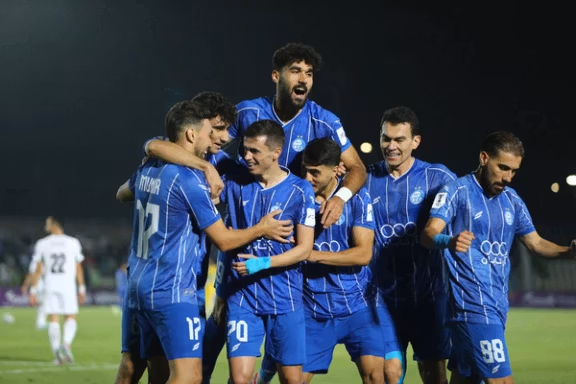 مدیرعامل هلدینگ خلیج فارس درباره مالکیت بر استقلال: «همهاش زیان است»