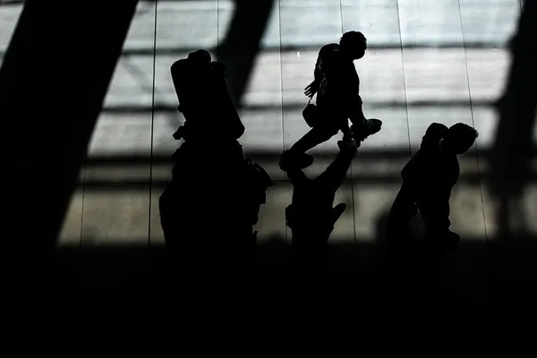 Iran's middle class is hollowing out