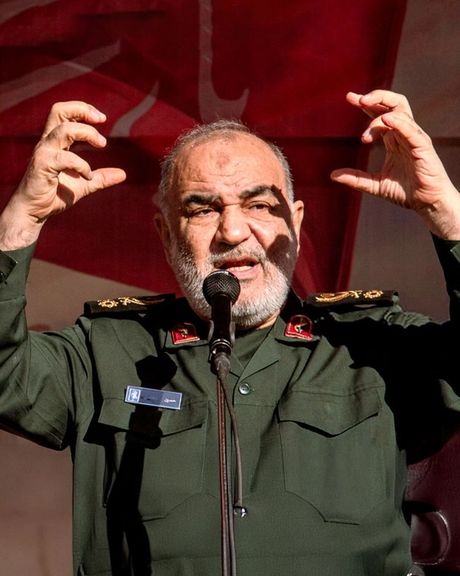 قائد الحرس الثوري الإيراني: ترامب يريد أن يخيب آمال الأمة في النظام