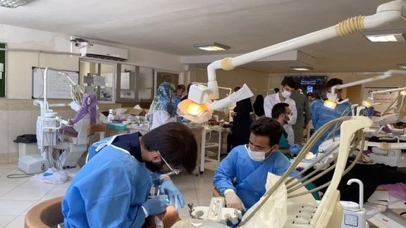 مسؤول إيراني: قد لا يبقى أطباء بإيران خلال السنوات القادمة وسنضطر لمعالجة المرضى بالخارج